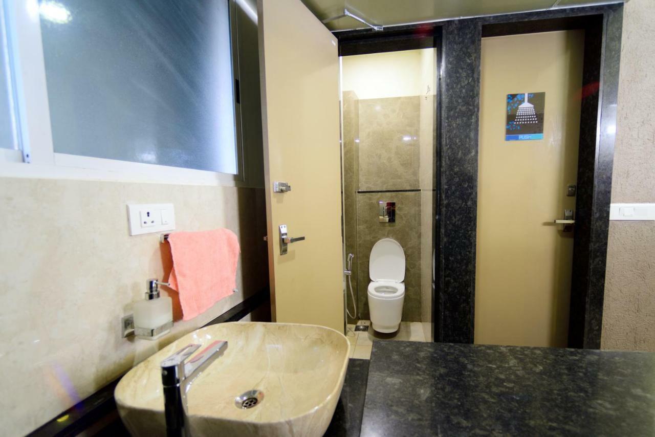 Bedspace- Capsule Ac Hotel Mangaluru Zewnętrze zdjęcie