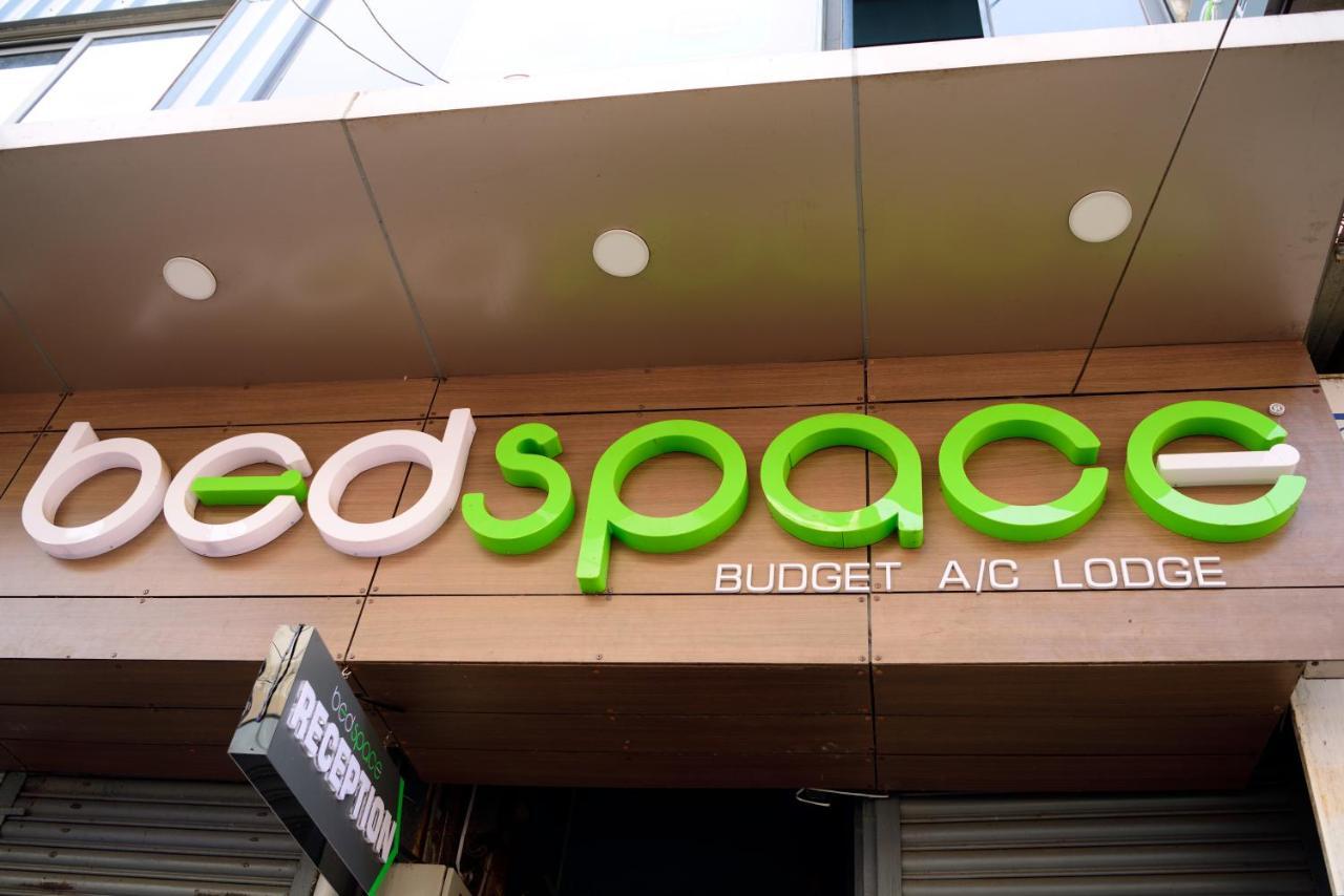 Bedspace- Capsule Ac Hotel Mangaluru Zewnętrze zdjęcie